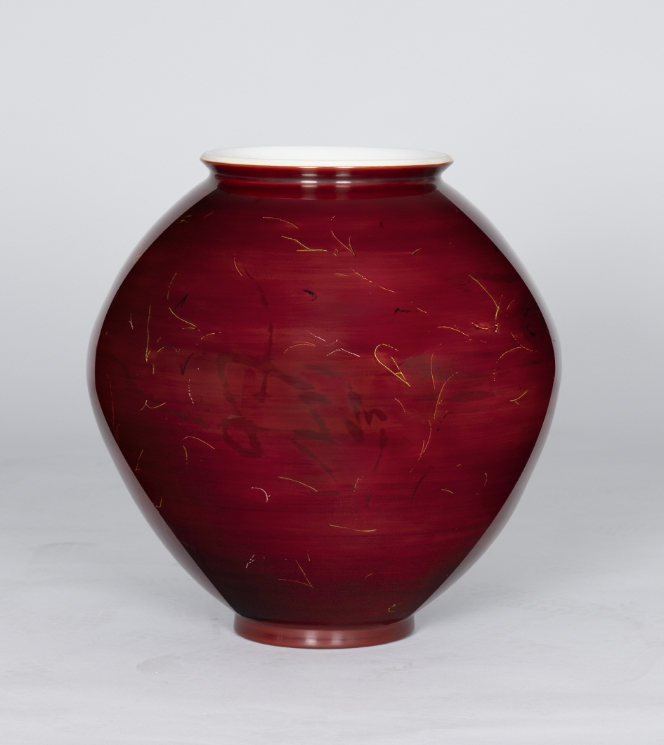 The old father\'s (老父, No-bu) spring (Spring also arrived to hunchback Mr. Park), 2019, Pigment on lacquer, 47.5(h)cm