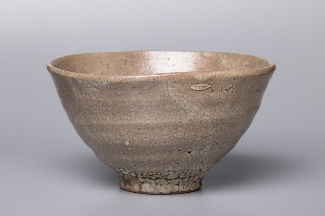 Tea Bowl (Koido type), 2019, Stone ware, wheel throwing, wood firing, 14.5x14.8x8.3(h)cm, Bottom 5.5cm, Weight 314g