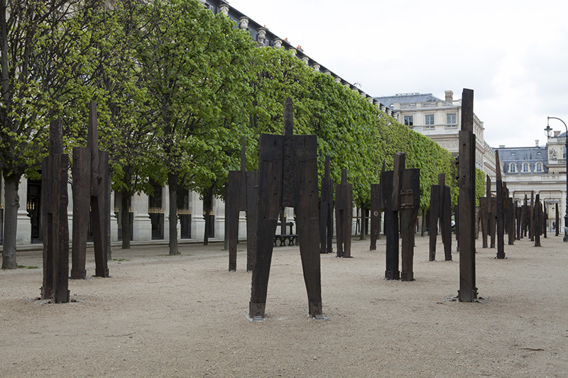 L'homme debout (The Standing Man), 2016, Palace-Royal Garden, Paris