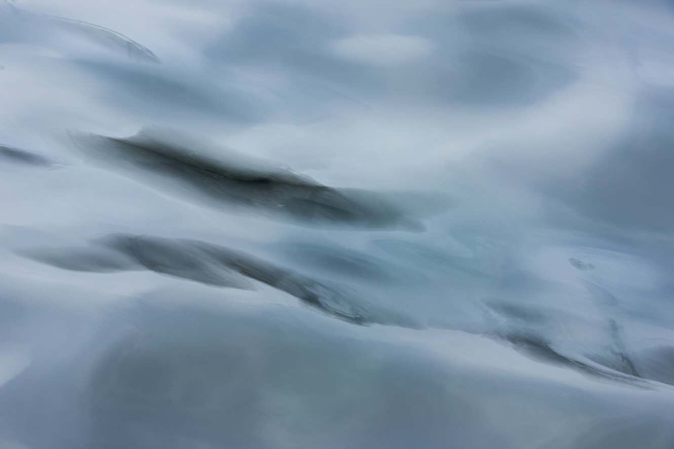Luminescence, Here and There BL_4 (In the Front Mountain where Clouds Pass By), 2016, Archival Pigment Print, 80x120cm