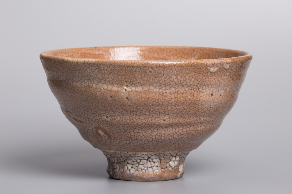 Tea Bowl (Oido type), 2020, 사질카오린, 물토재유, 장작가마 소성, 14.8x14.7x8.8(h)cm, Bottom 5.2(d)cm, Weight 358g