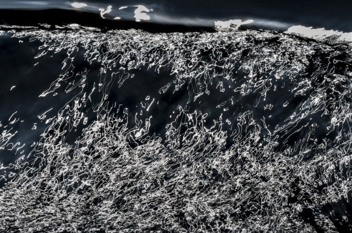 Luminescence, Here and There BWL_4 (The Moment that Never Remains), 2016, Archival Pigment Print, 110x180cm