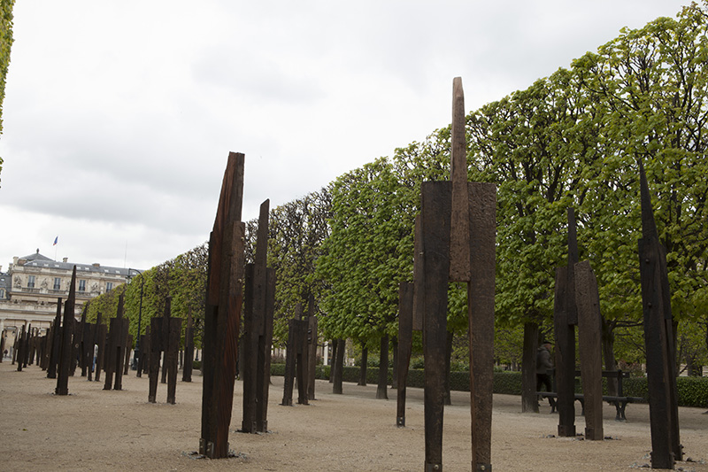 L'homme debout (The Standing Man), 2016, Palace-Royal Garden, Paris