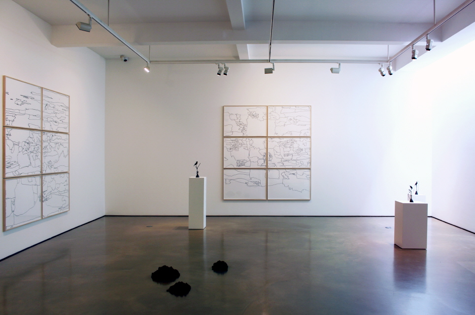 Installation view (Hakgojae Gallery)