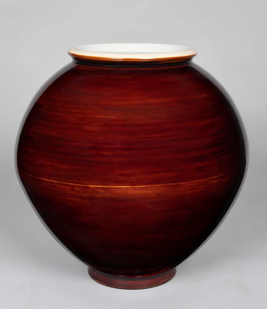 Chu-gang (秋江, Autumn River) - 12, 2018, Lacquer, high temperature hardening, 47.5(h)cm