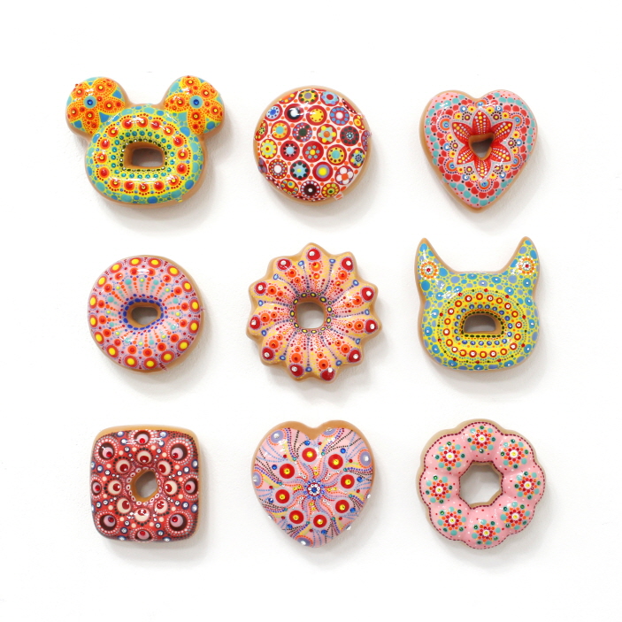 Donut Rush Set of 9, 2018, Ceramic, under glaze, glaze, Swarovski crystals, 51x51x10.5(d)cm