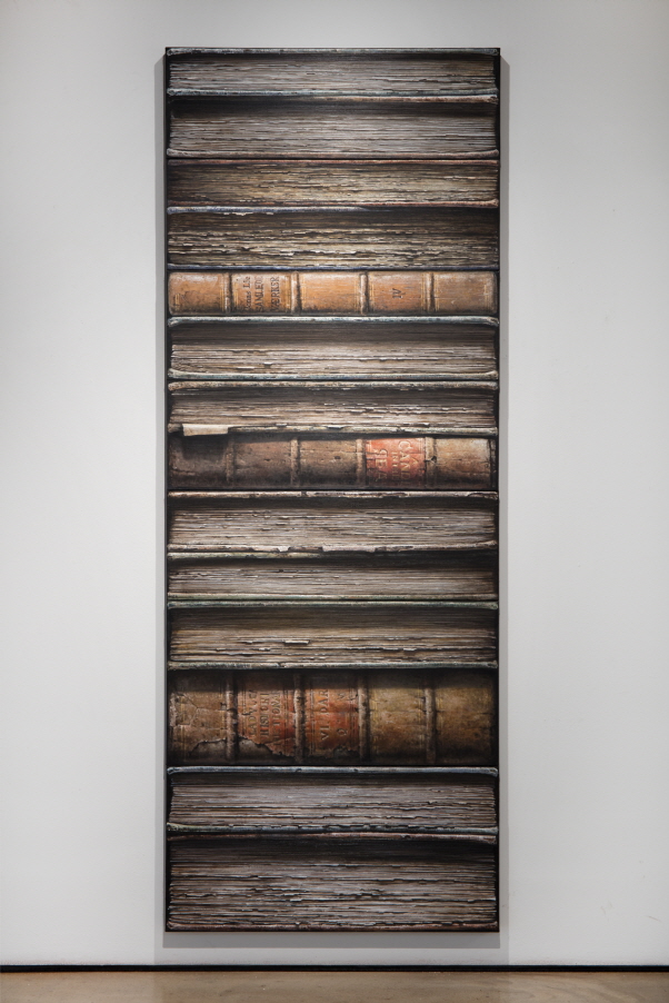 Hardbacks, 2017, Oil on canvas, 30x90cm (5 pieces), 45x90cm (2 pieces)