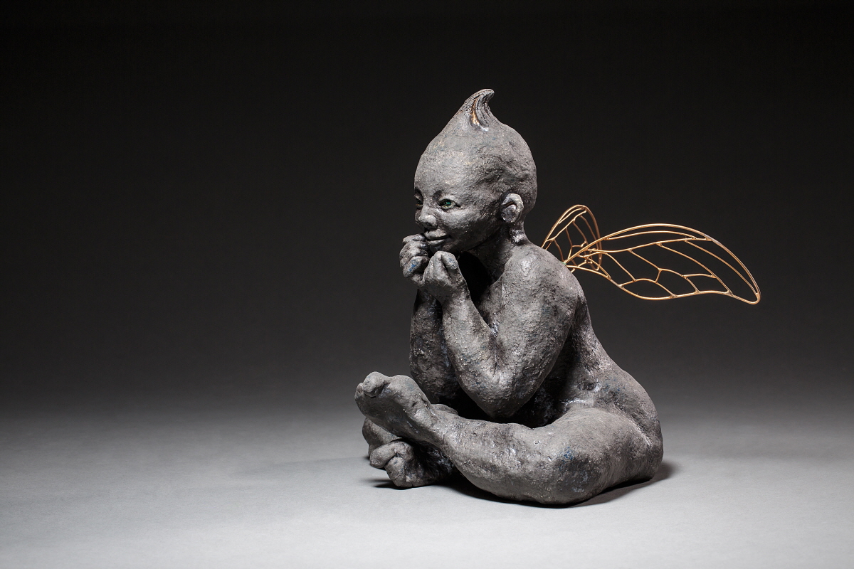 Hope, 2015, ceramics, copper wire, 23 x 25 x 24(h)cm