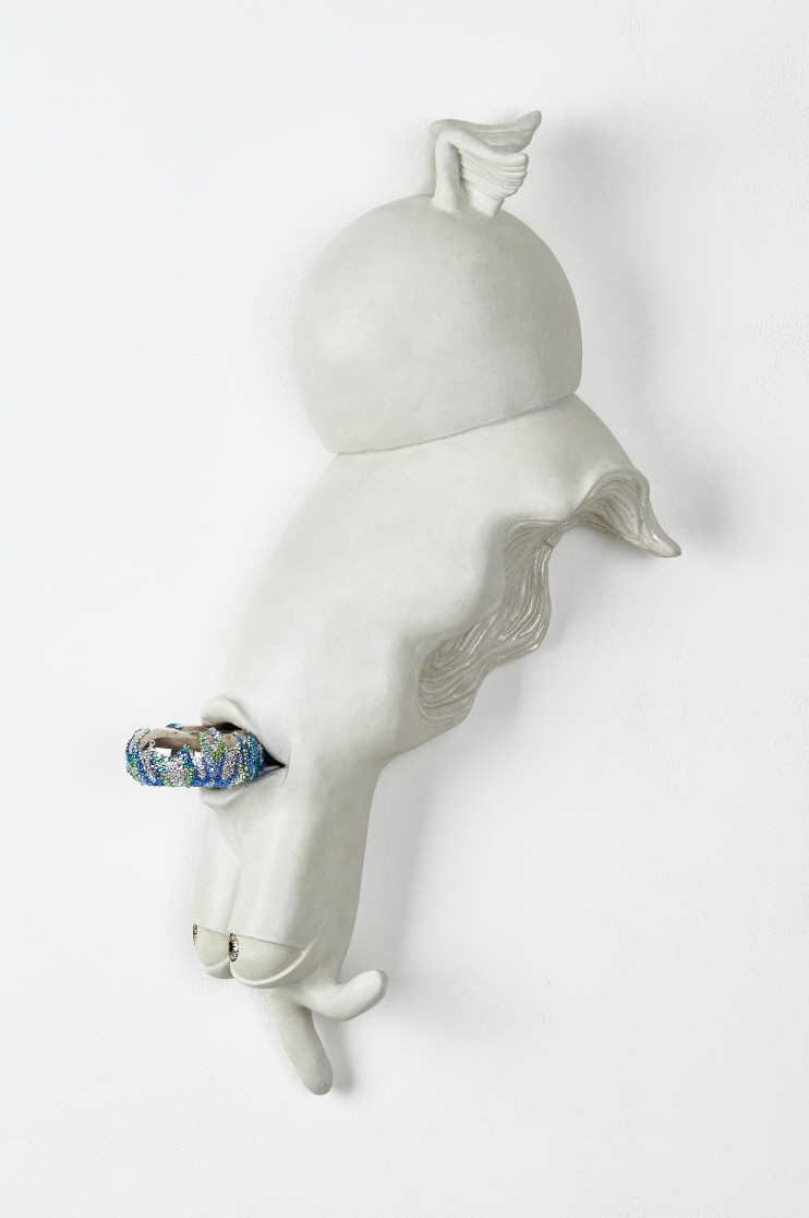 Flip Side, 2012, Glazed ceramic, Swarovski crystals, 50x45x18(d)cm