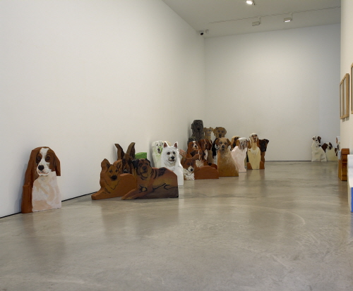 犬公之夢 2010 Acrylic on Wood installation